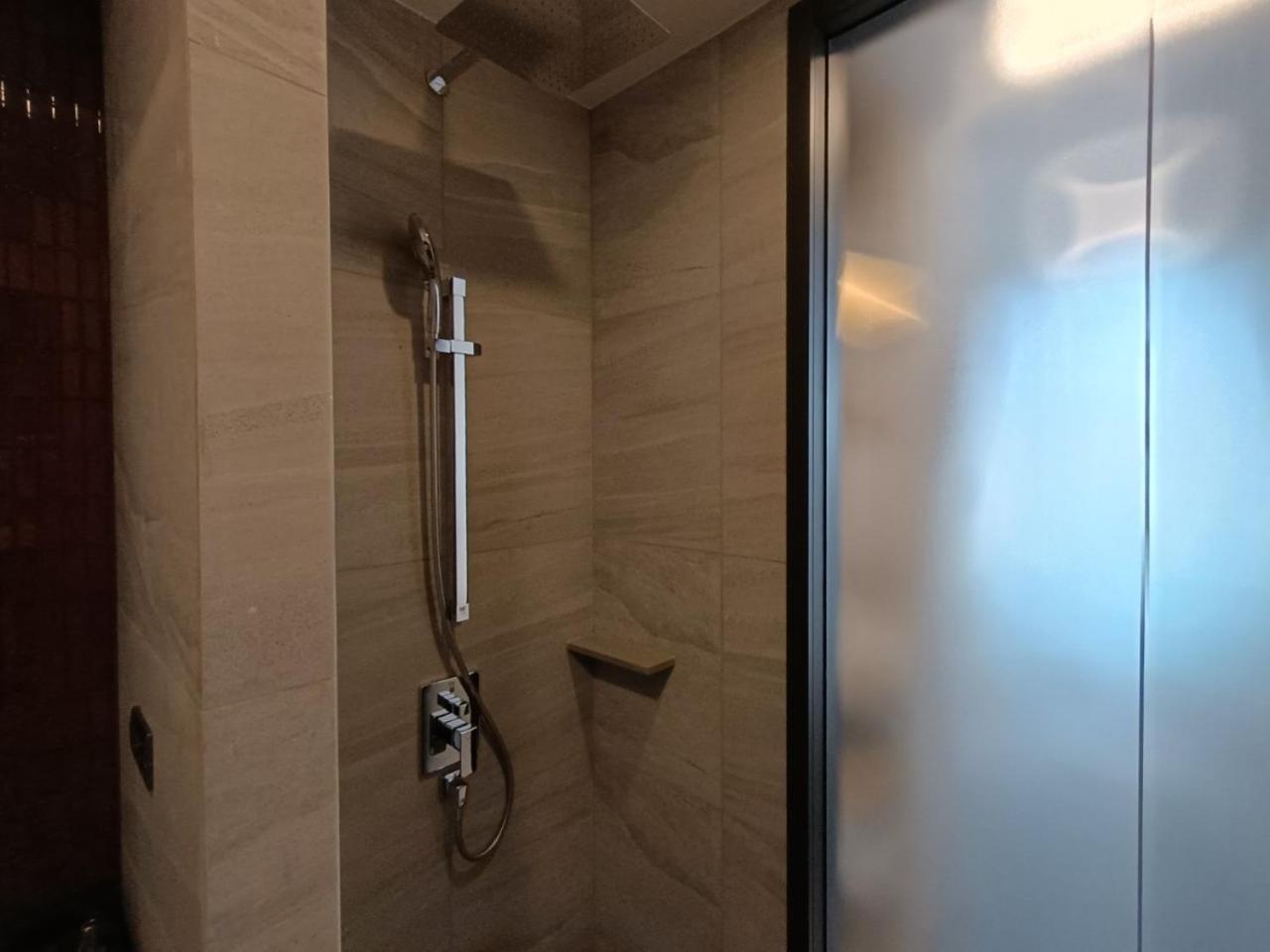 Downtown Chic Condo Rooftop Pool #En797 Pattaya Eksteriør bilde